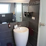 Rothkamp 3*