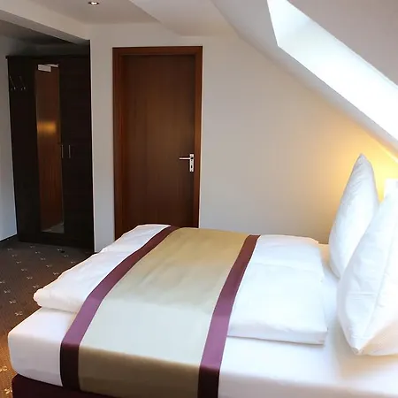 فندق Rothkamp 3*