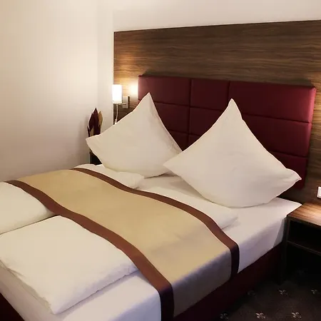 فندق Rothkamp 3*