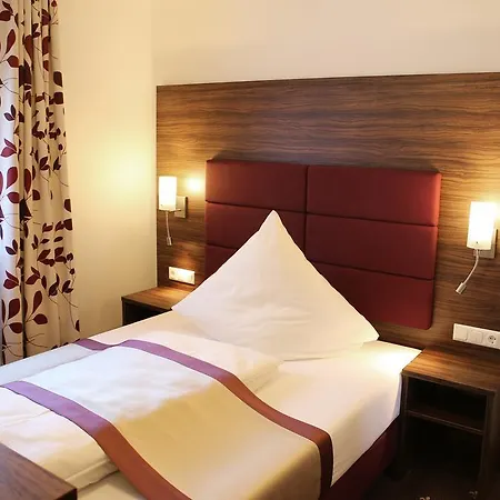 فندق Rothkamp 3*