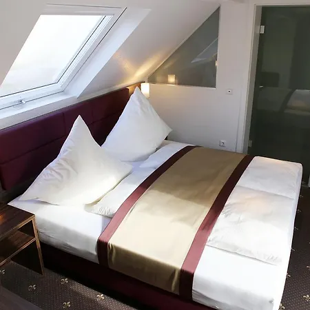 Rothkamp 3* Frechen