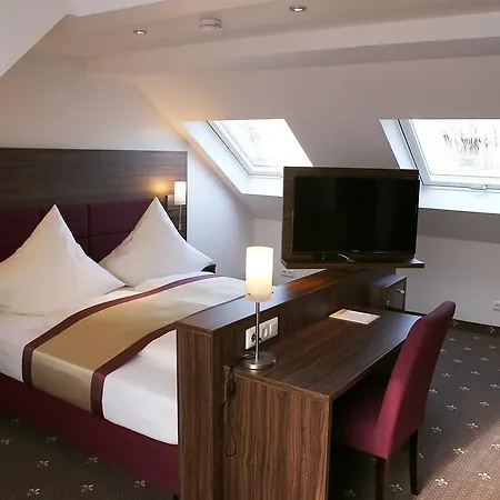 Rothkamp 3*